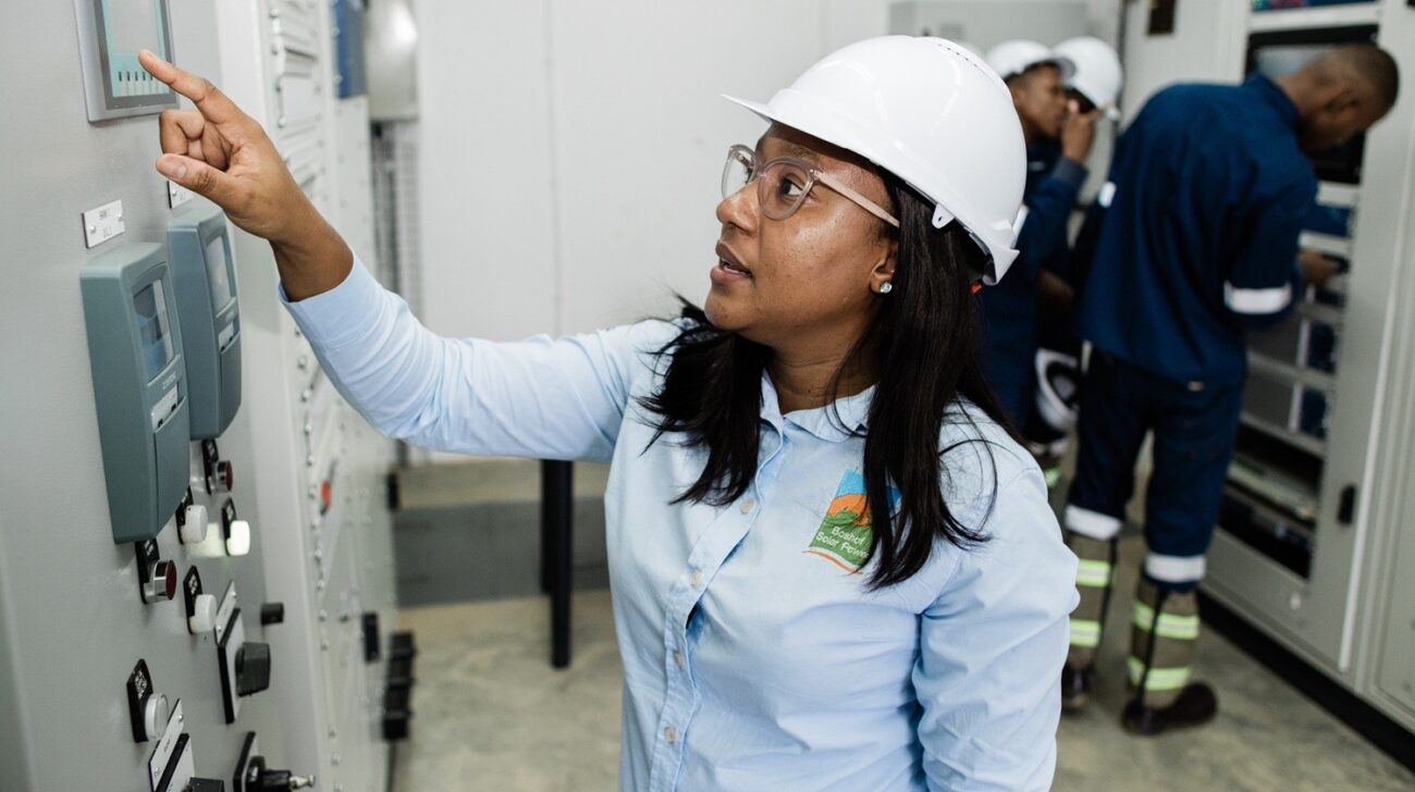 Dwarsrivier Chrome Mine Electrician Learnership